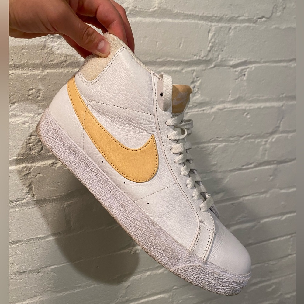 Nike SB Zoom Blazer Mid Premium Skate Shoe — Size M 9.5 / W 11